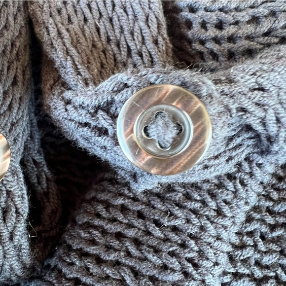 Wooden Ships Draped Cross Front Button Knit Sweater Navy Blue Size M/L - Picture 8 of 12